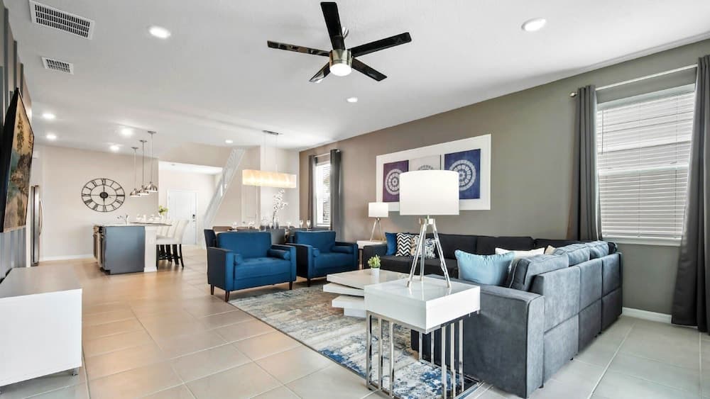 Orlando Getaway - Image 2