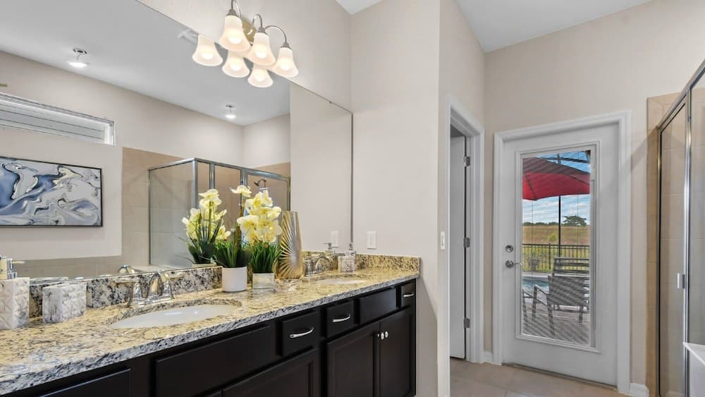 Orlando Getaway - Image 33