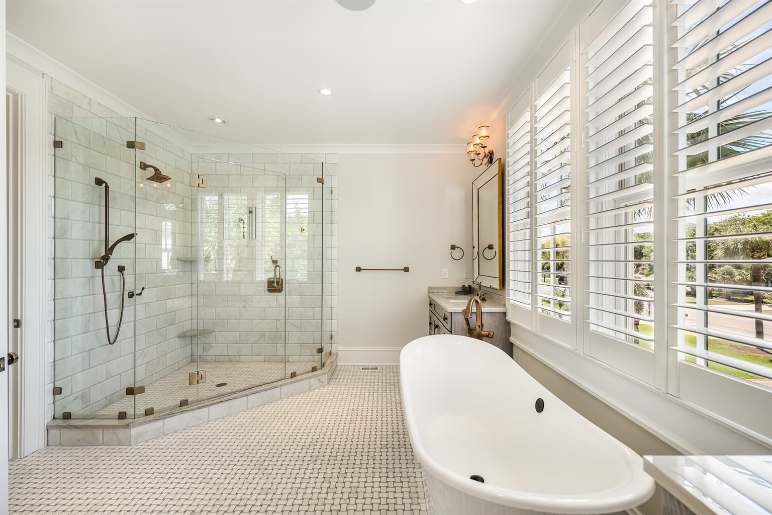 Beach Shelter - Image 41