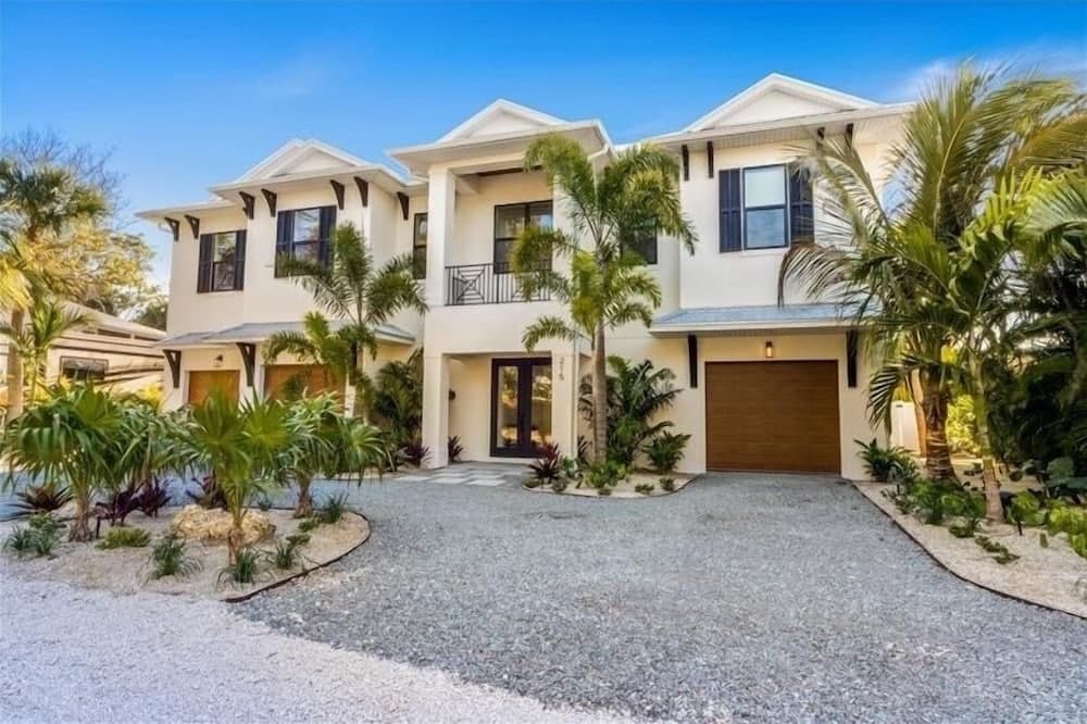 Our Great Escape - Image 51