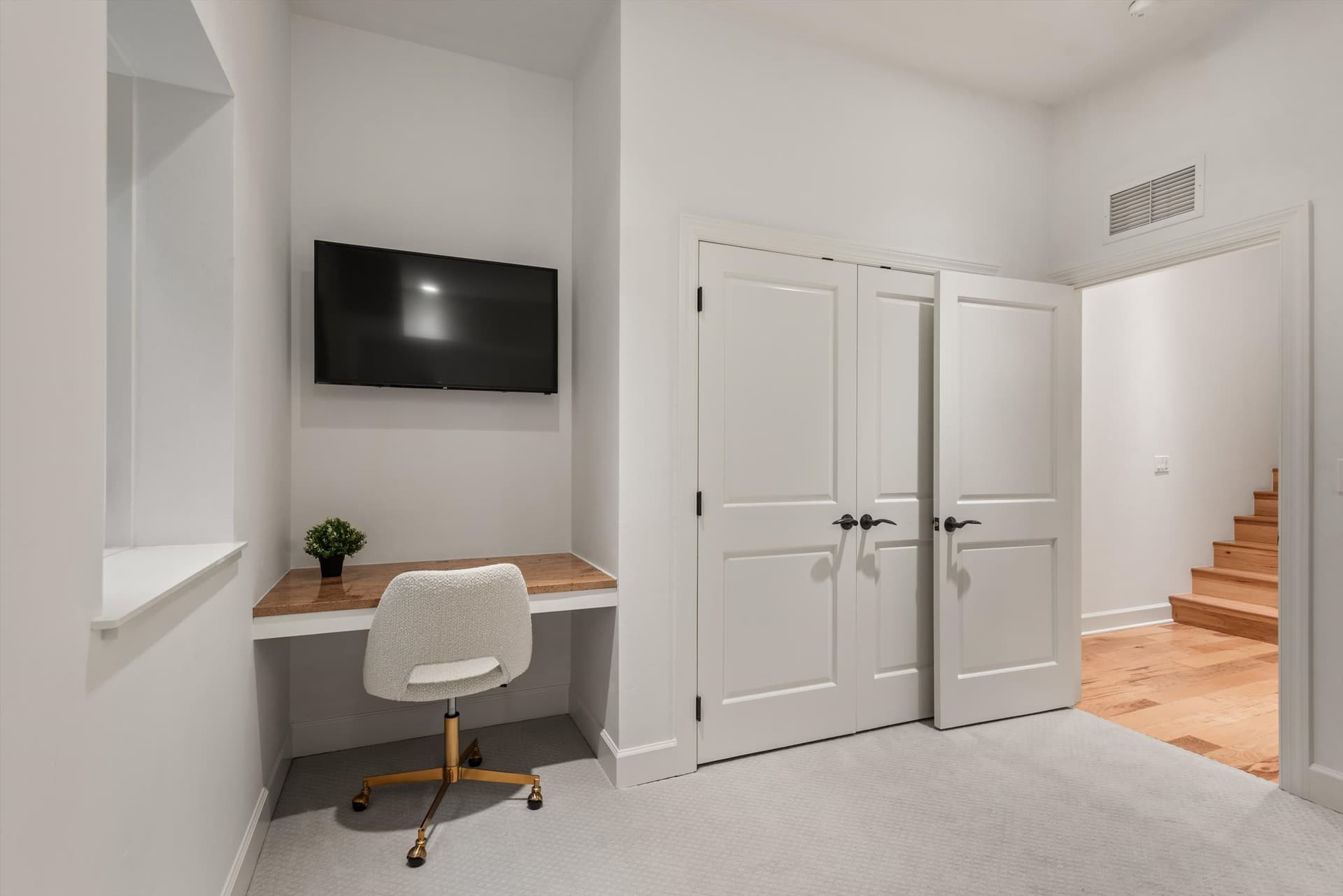 Apres Serene Lodge - Image 7