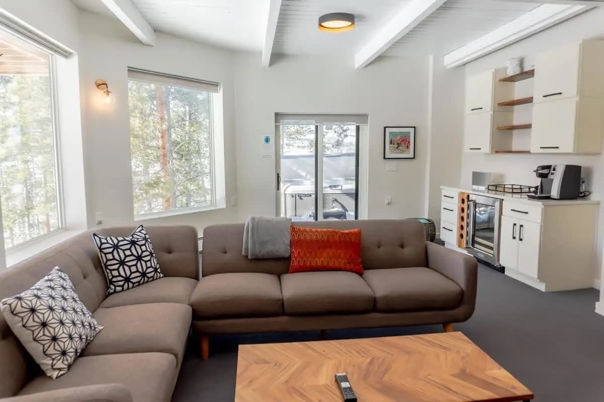 Artisan A-Frame Escape - Image 29