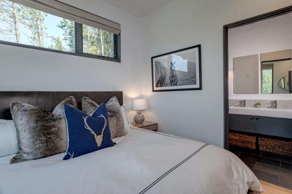 Lakewood Home - Image 10