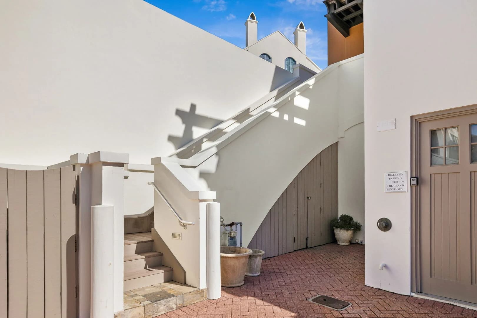 Antigua Penthouse - Image 40