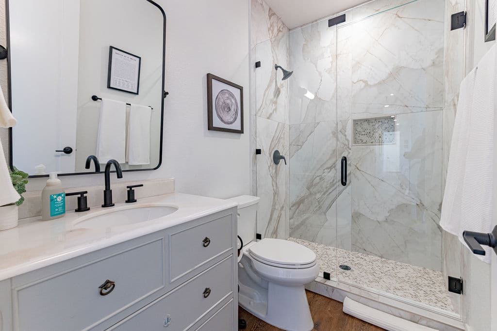 Send The Light - Image 45