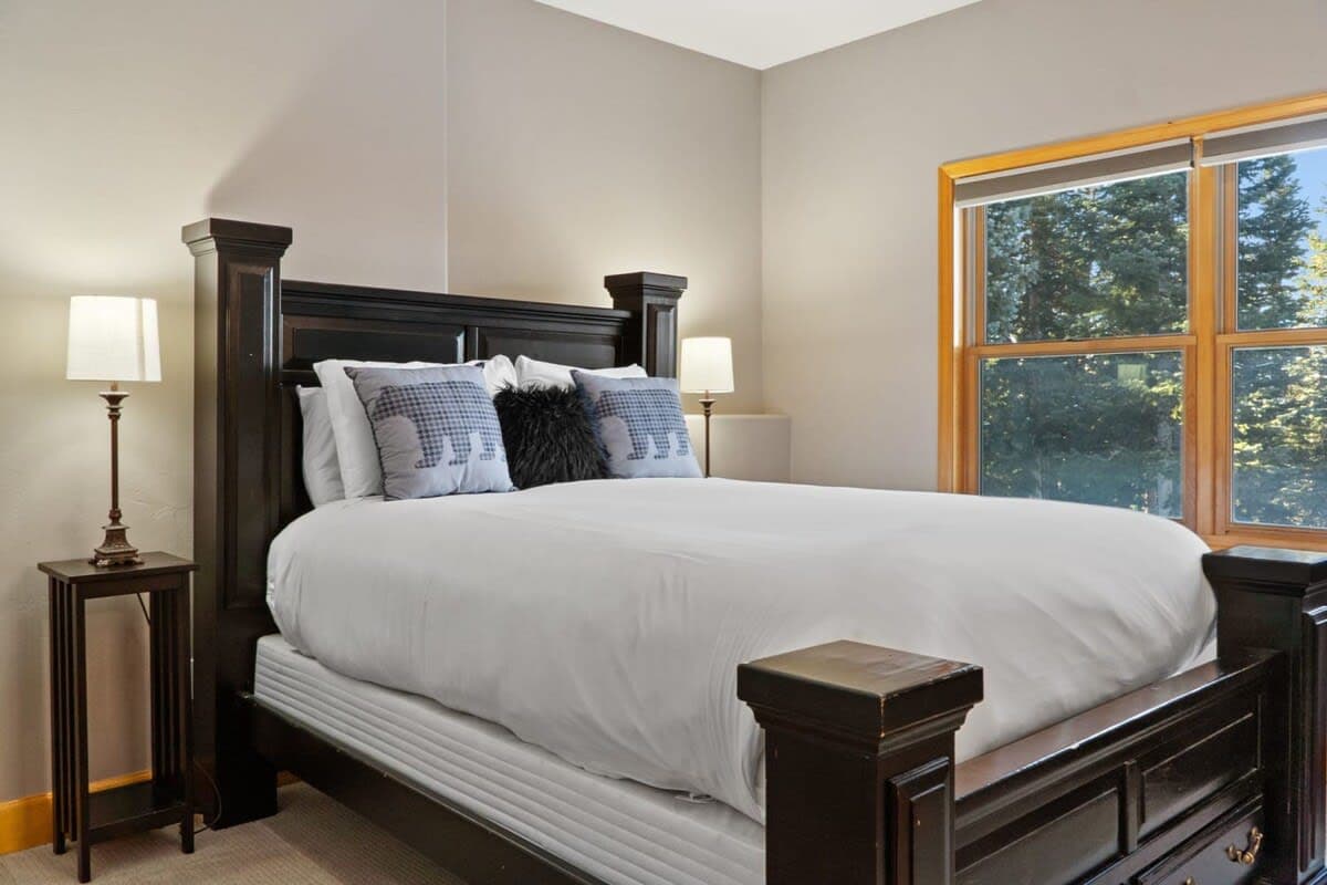 Blue River Retreat - Image 30