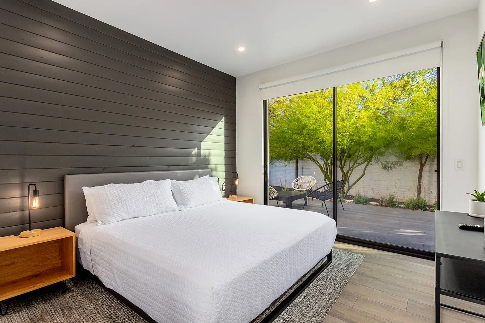 Camelback Manor - Image 90