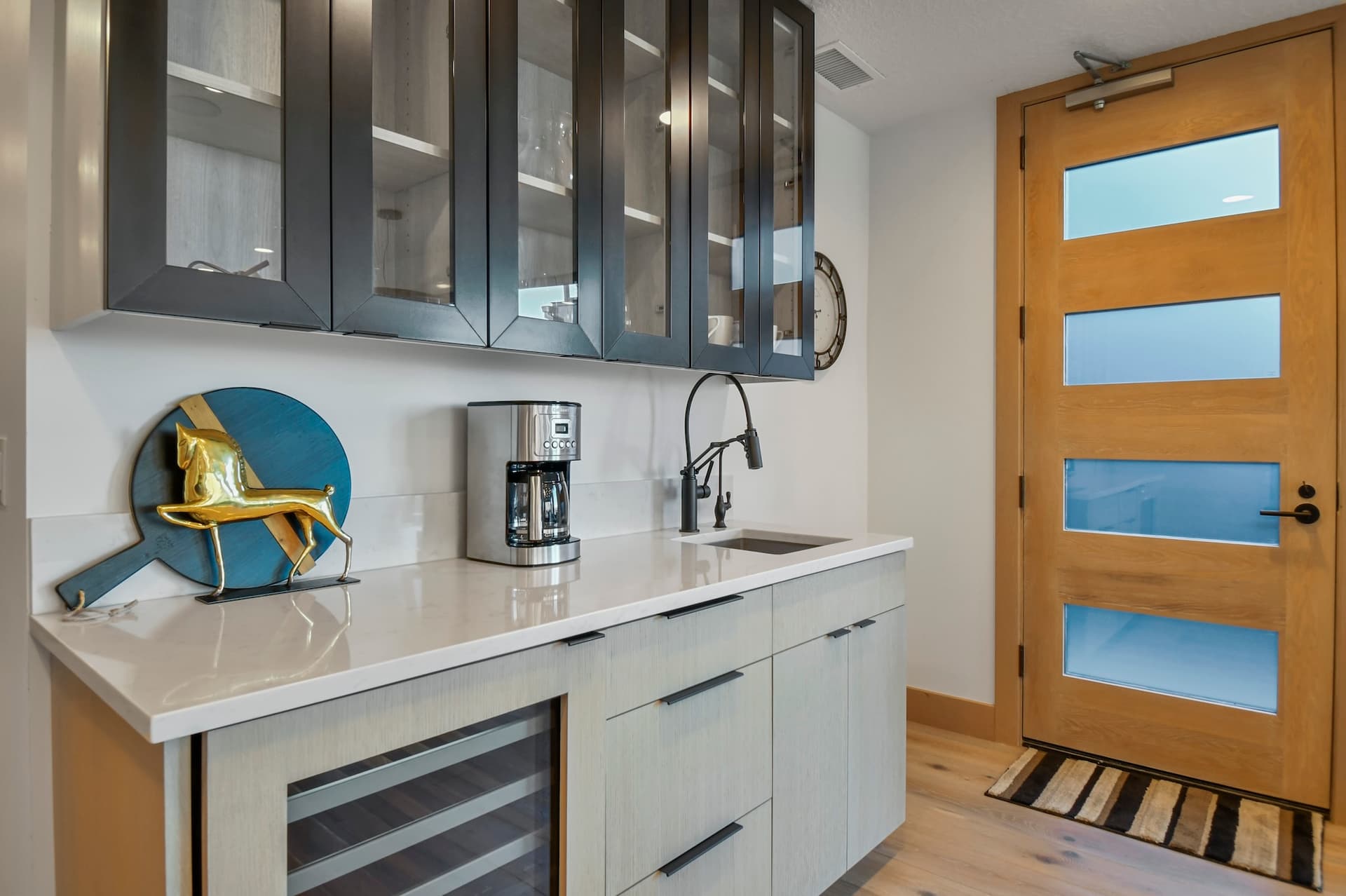 Kings Crown 201C - Image 6