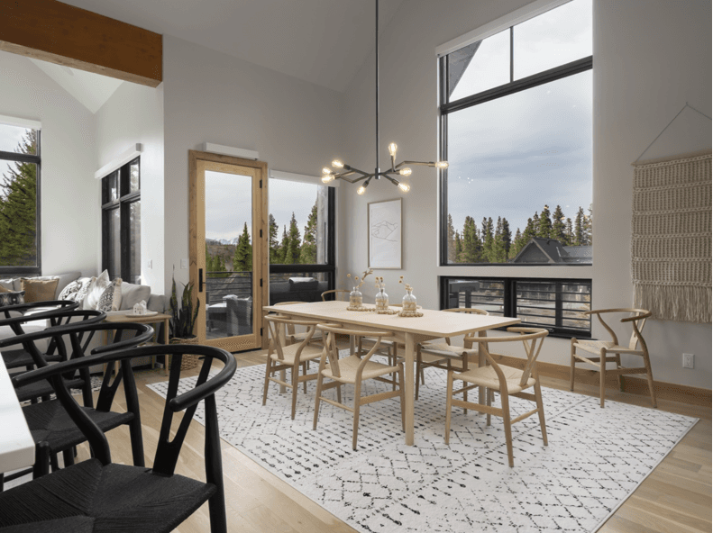 Whale's Tail Watch - Image 6