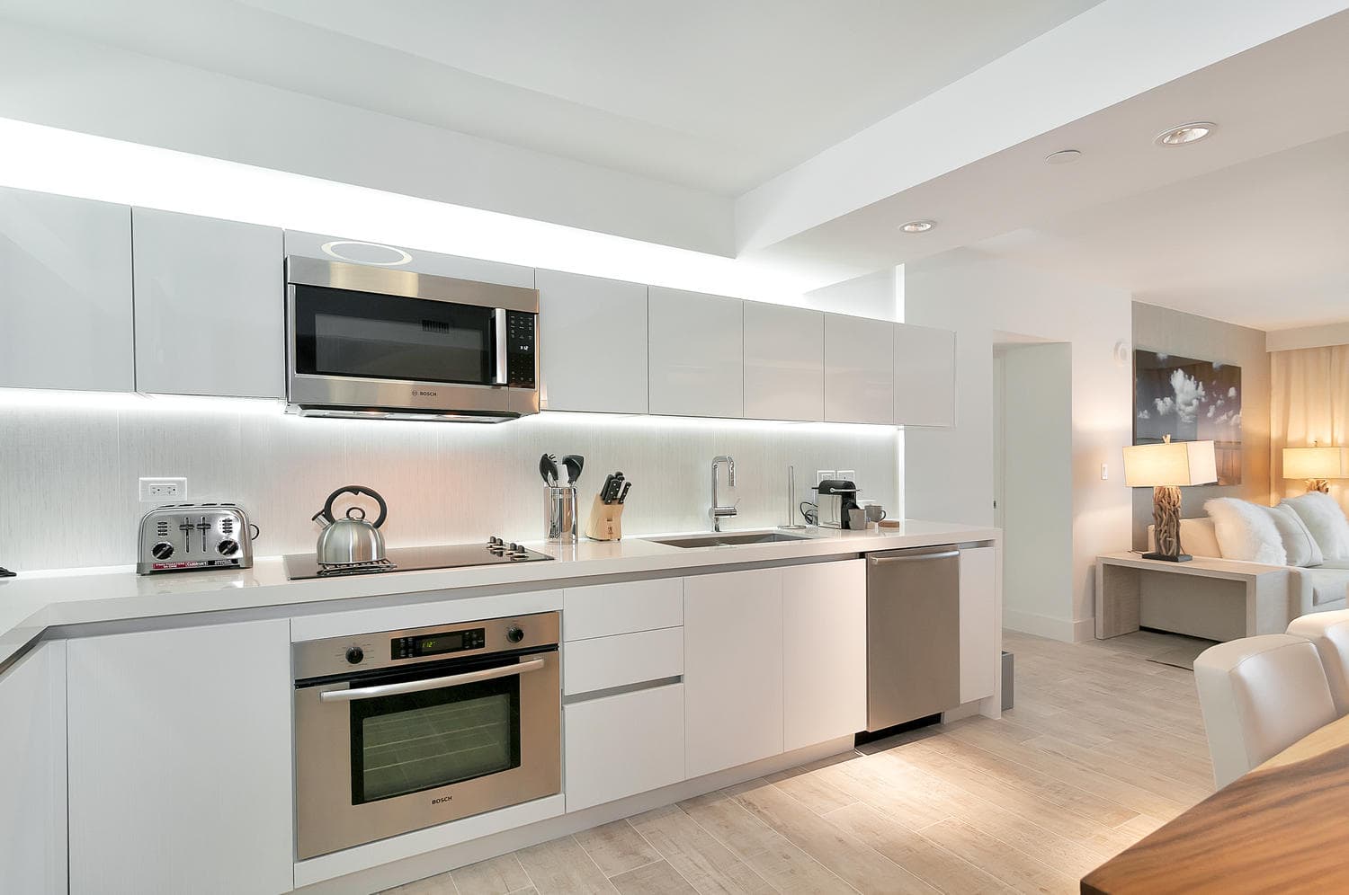 1 Hotel Residence #919 - Image 20