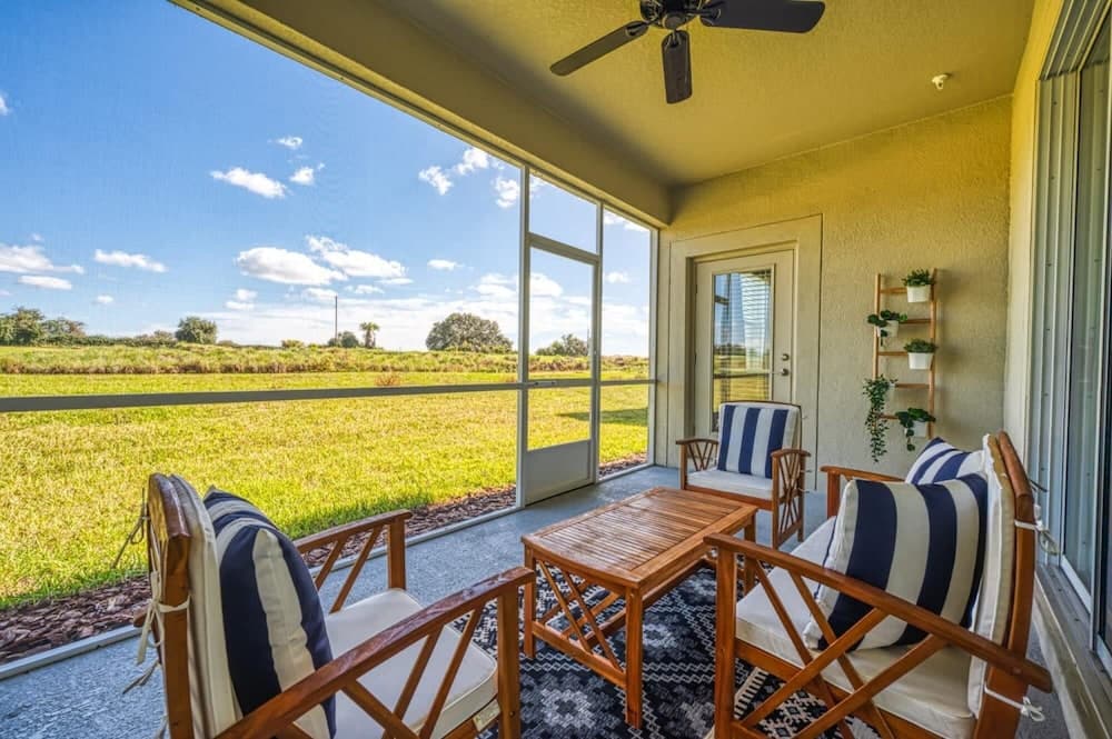 Chic Mickey - Image 2