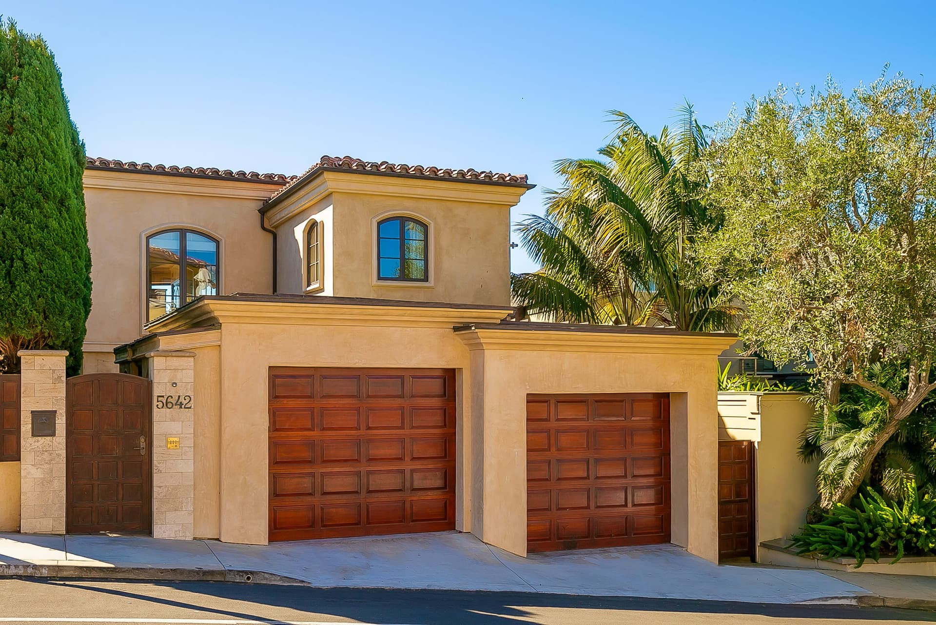 Pacific Paradise - Image 4