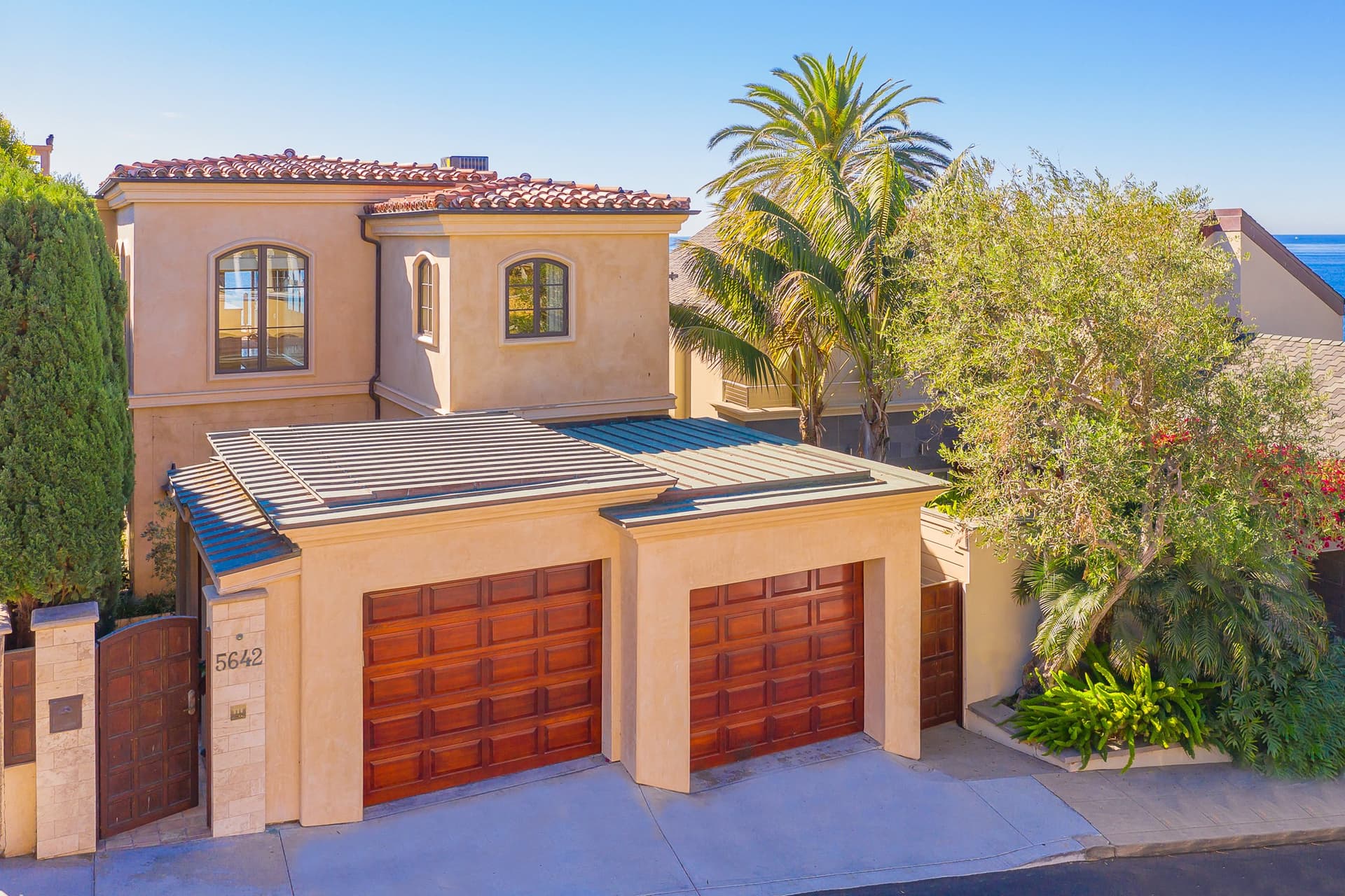 Pacific Paradise - Image 5