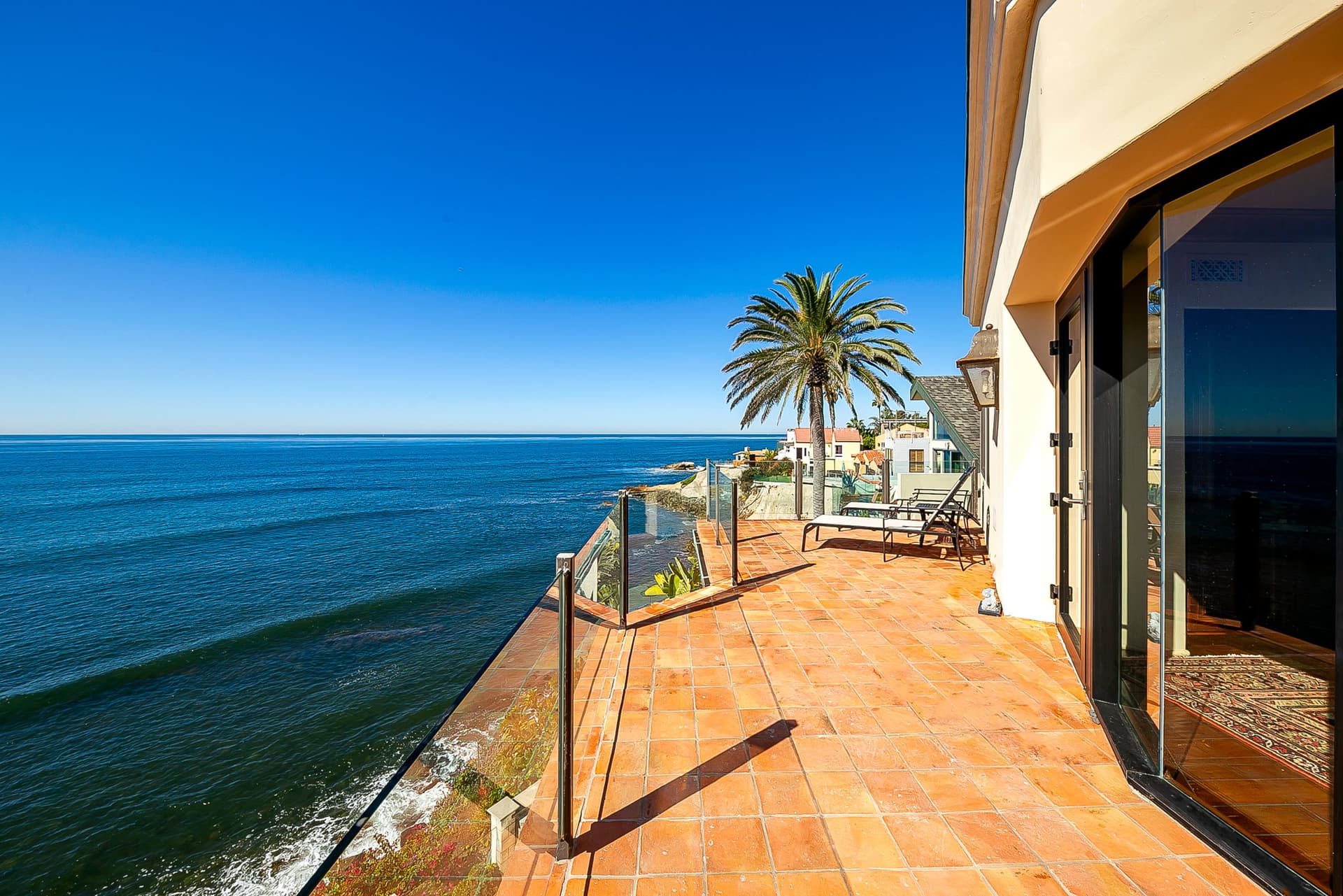 Pacific Paradise - Image 26