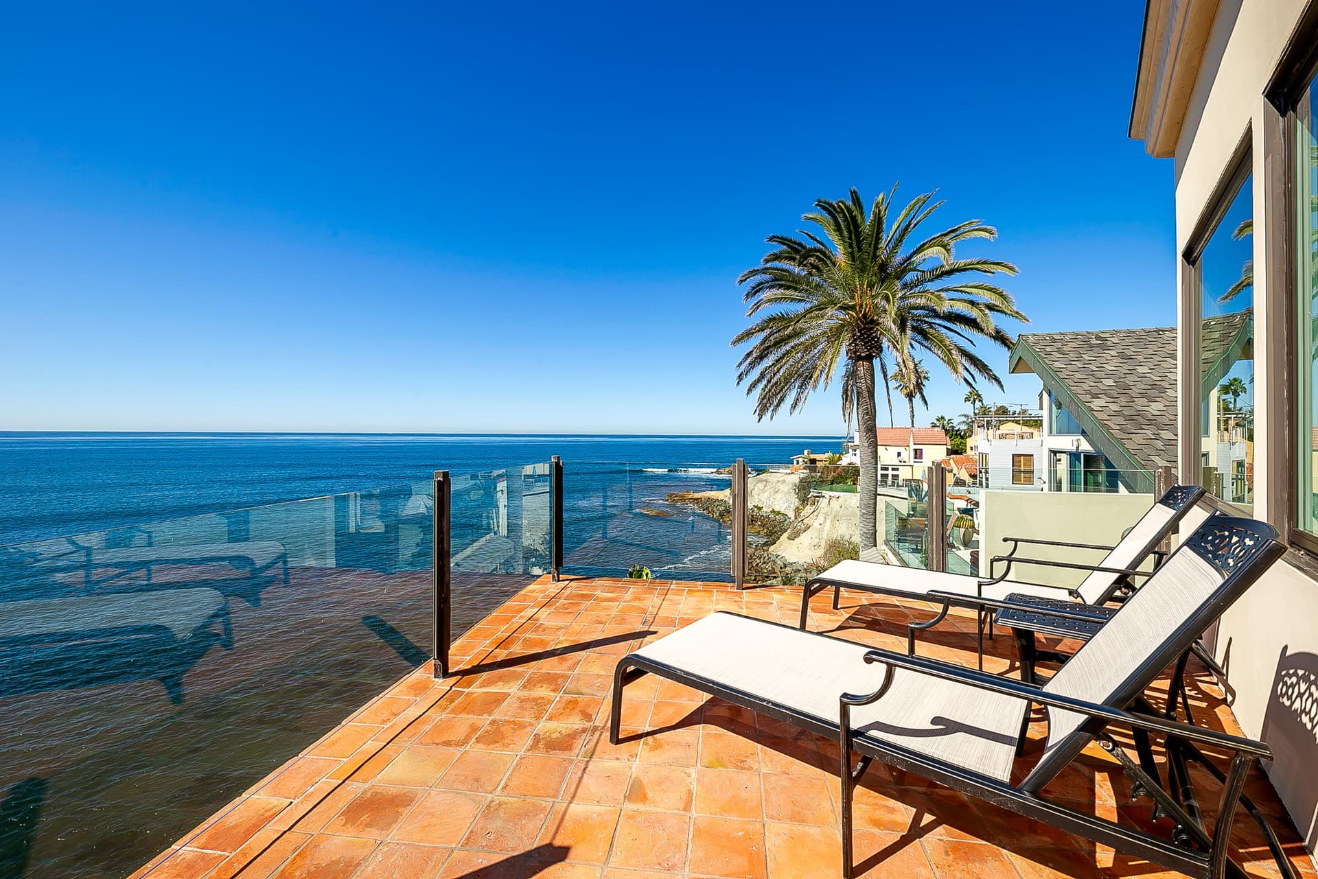 Pacific Paradise - Image 27