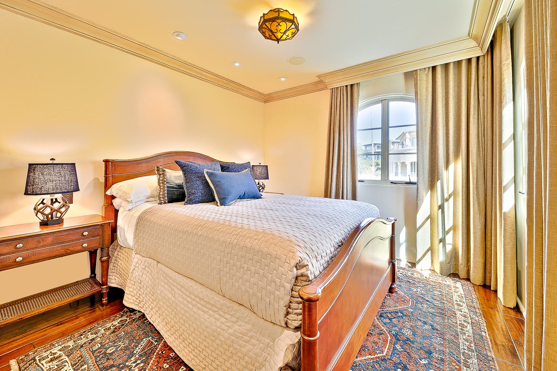 Pacific Paradise - Image 30