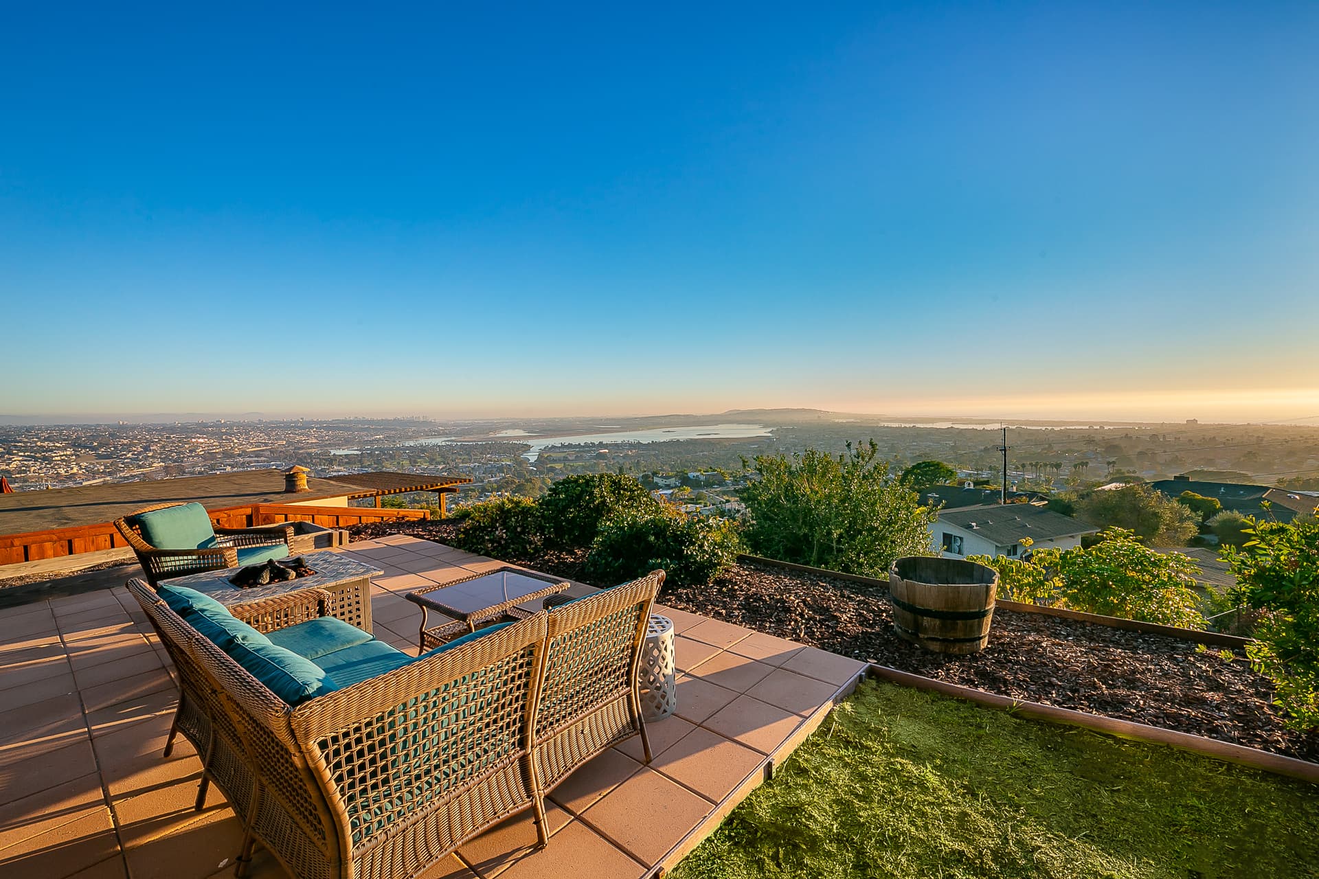 Pacifica View - Image 38