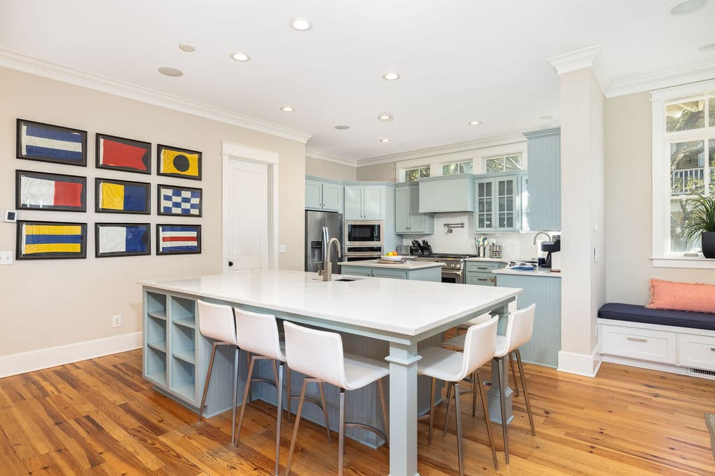 2906 All Decked Out - Image 5