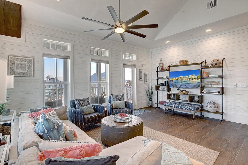 Panoramic Bay - Image 4