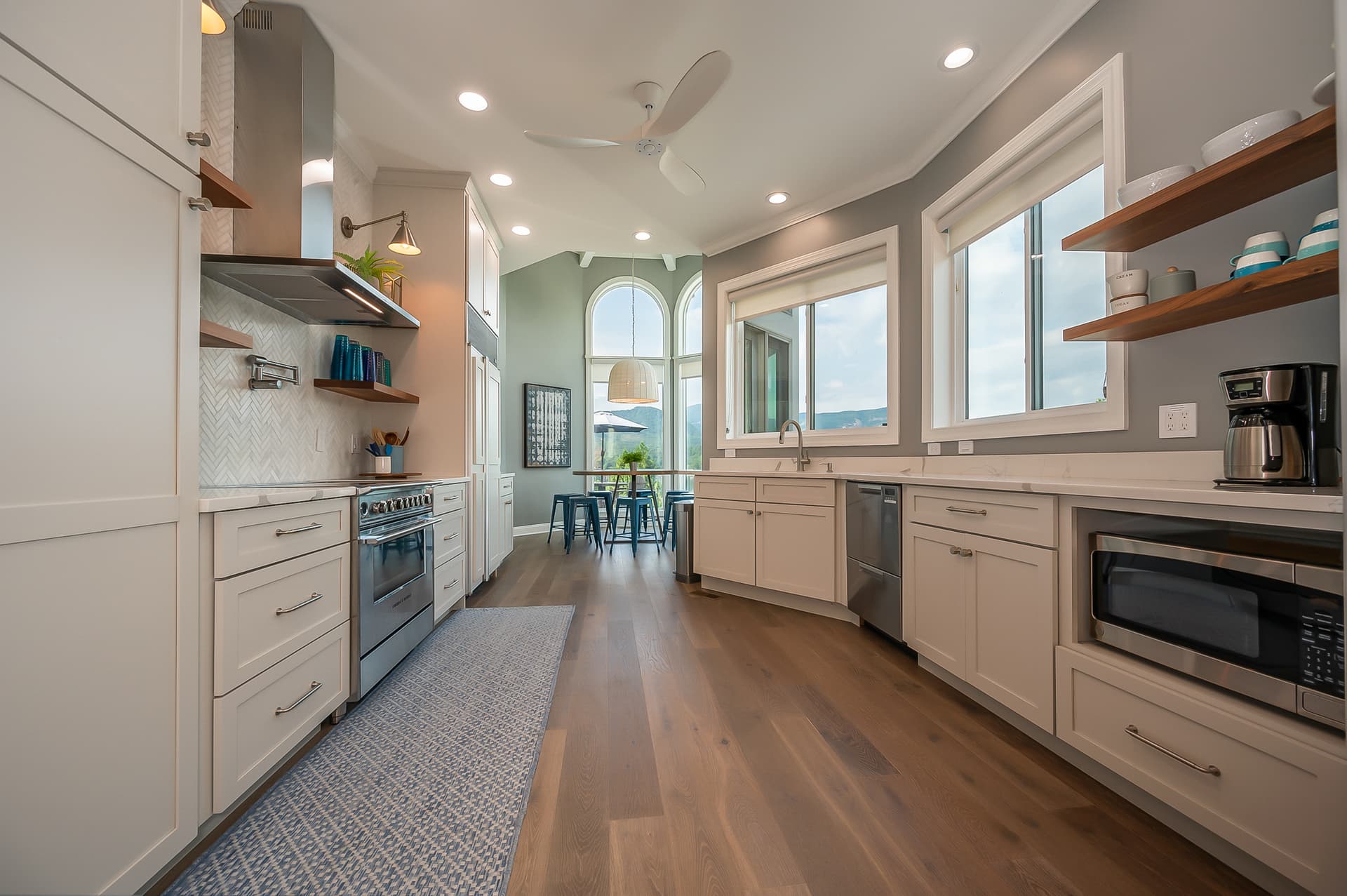 Panoramic Paradise - Image 5