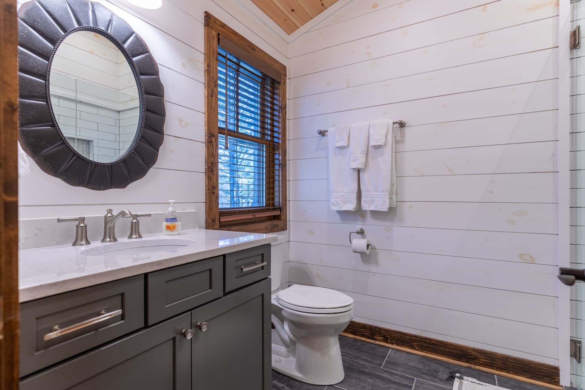 Papa's View - Image 29