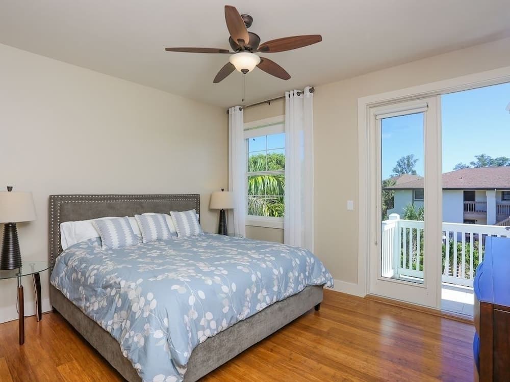 Paradise Beach House #403 - Image 2