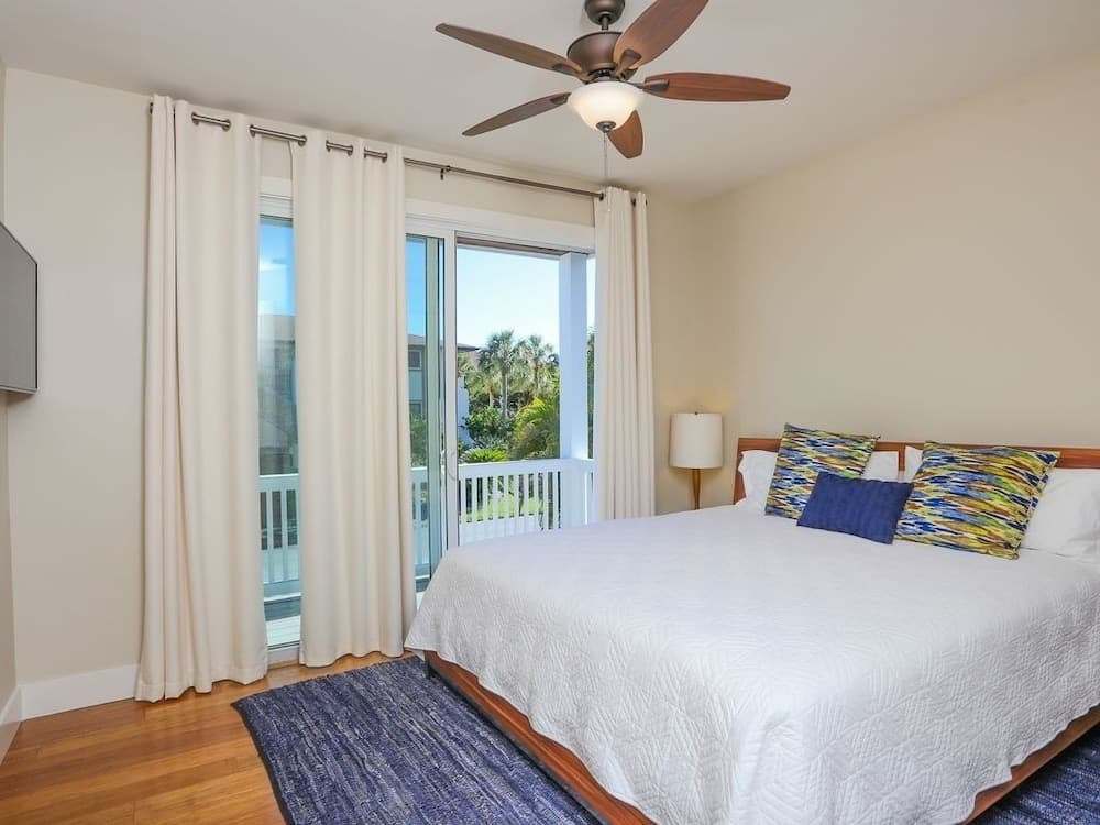 Paradise Beach House #403 - Image 8