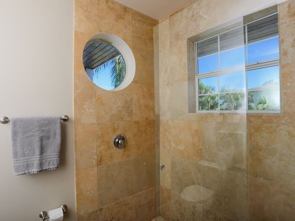 Paradise Beach House #403 - Image 12