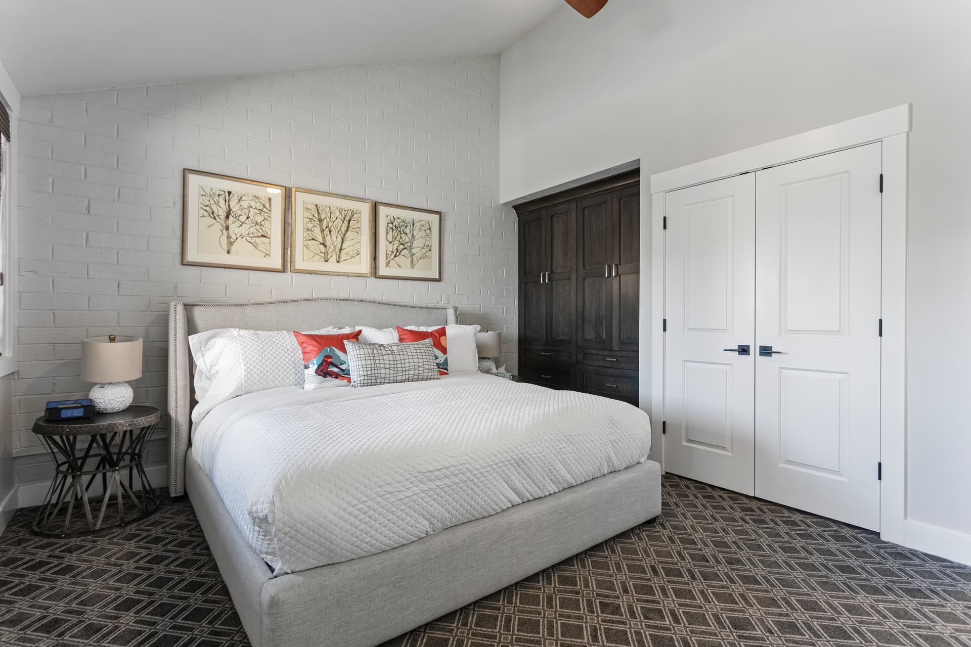 Captain Molly - Image 8