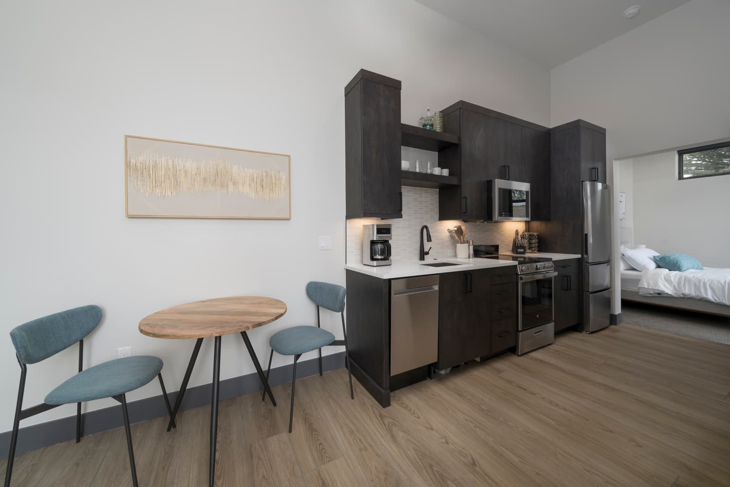 Mountain Retreat Residence - Image 5