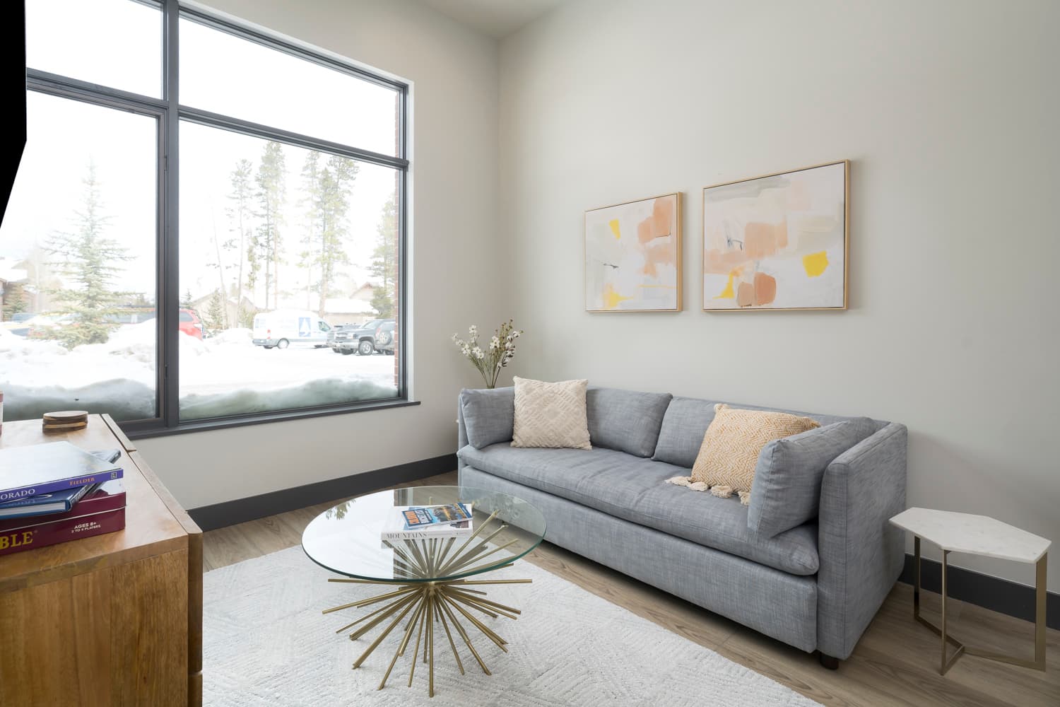 Mountain Retreat Residence - Image 2