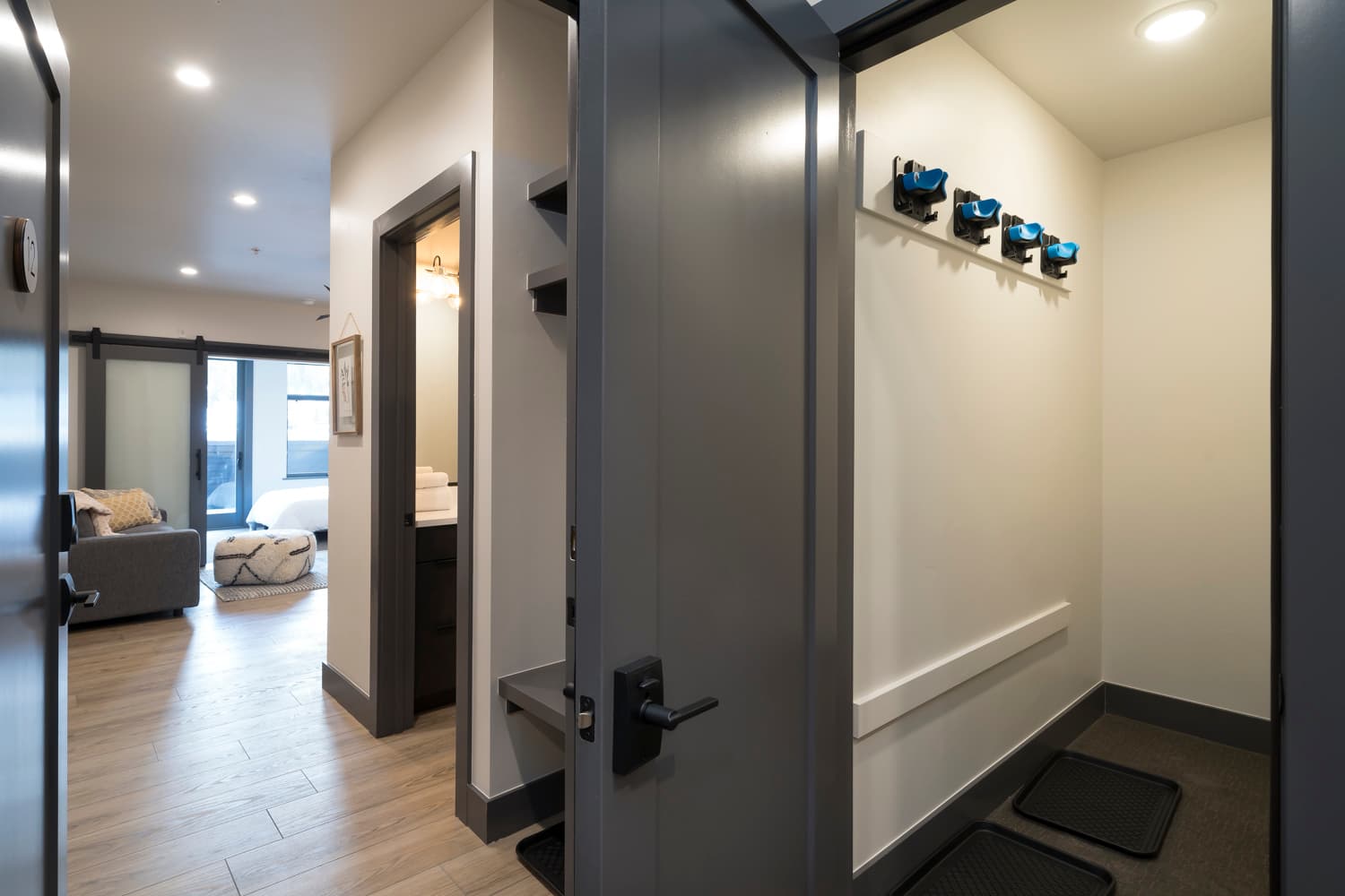 Hilltop Haven - Image 8