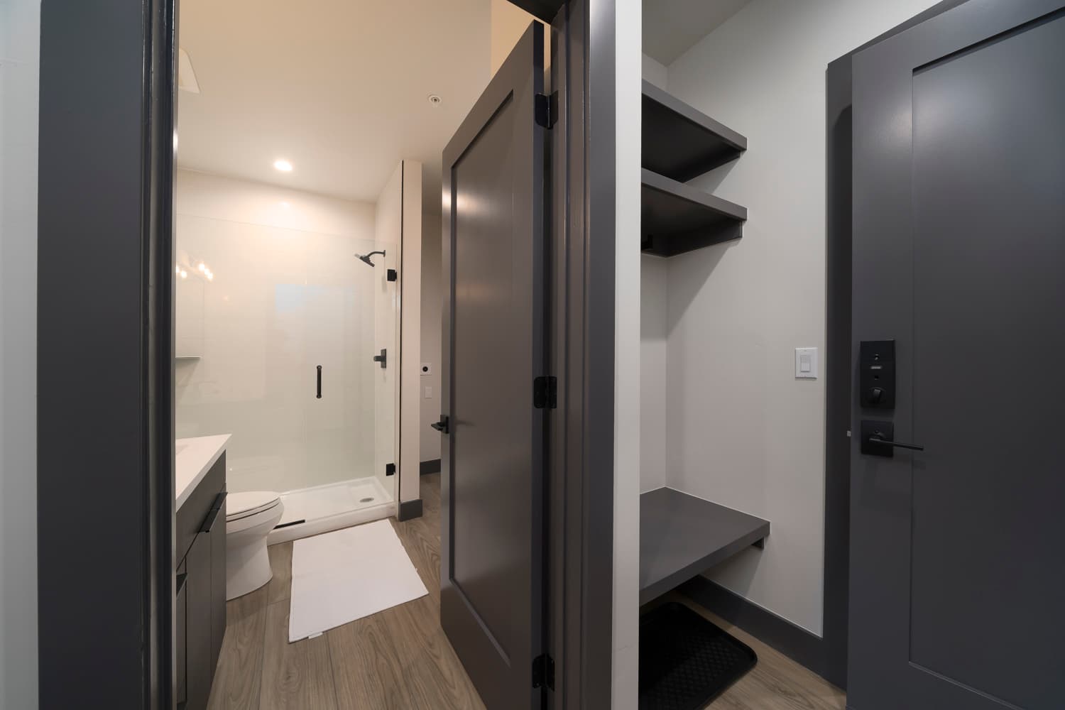 Hilltop Haven - Image 9