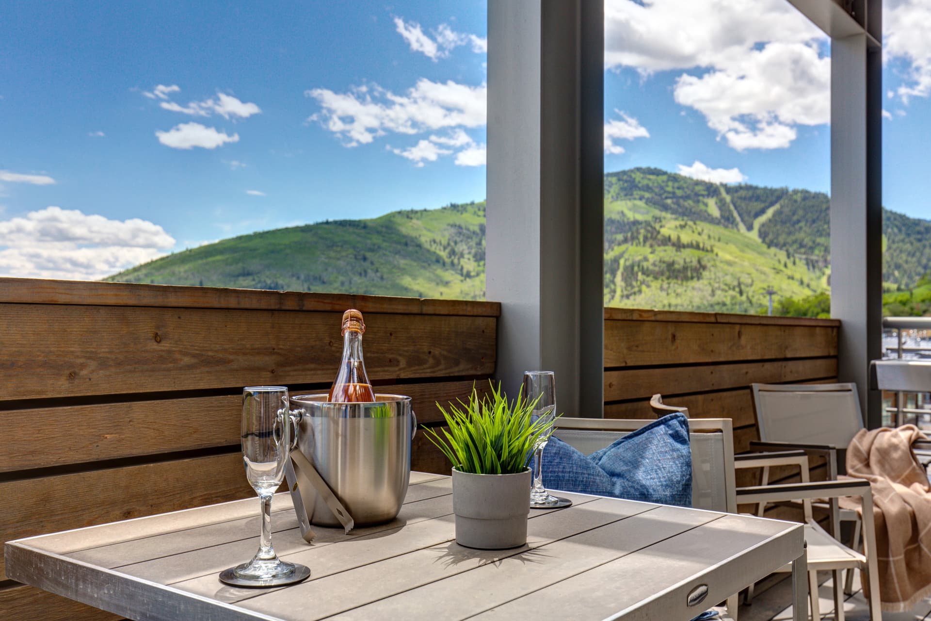 Park City Apex #407 - Image 28