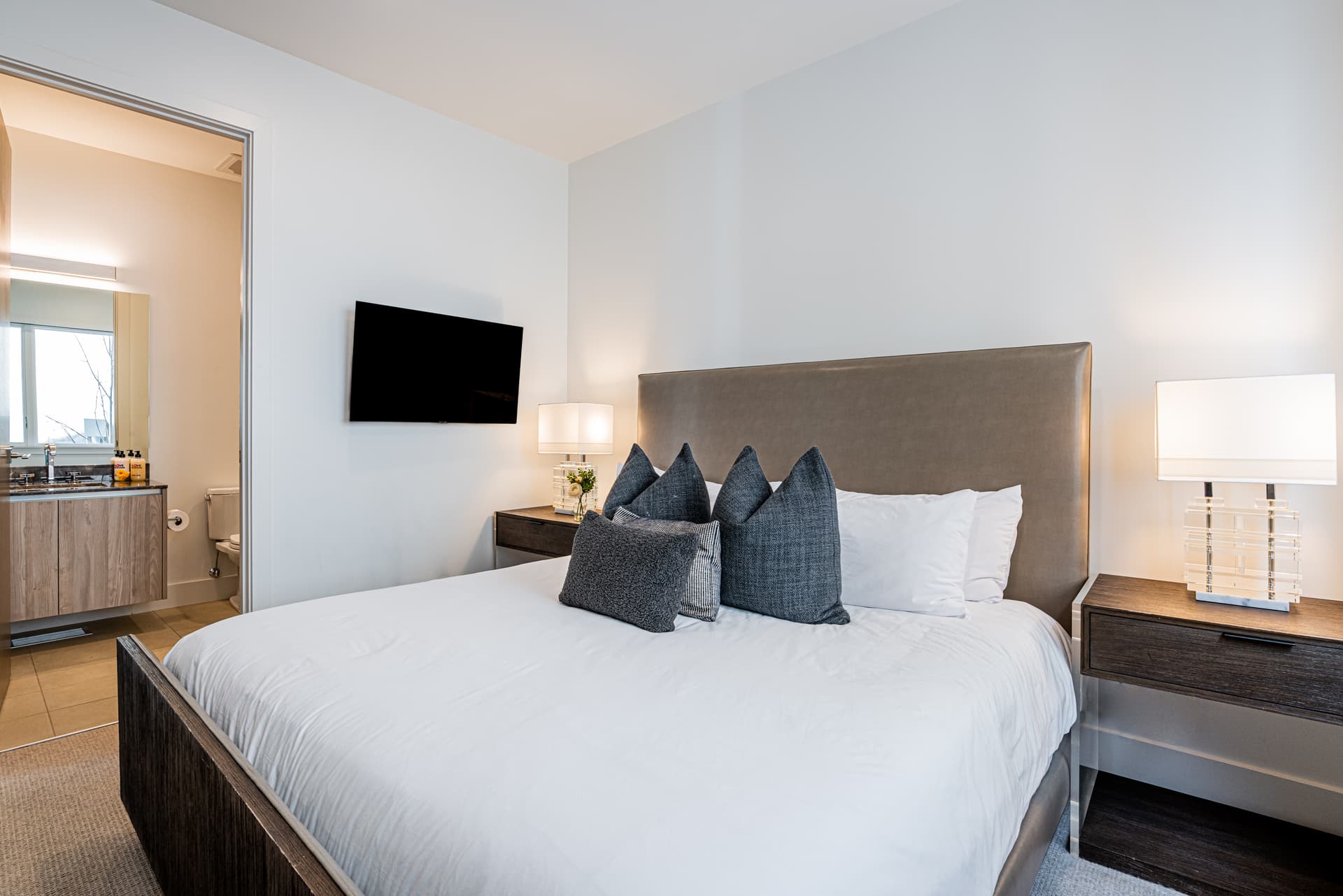 Park City Apex #503 - Image 17