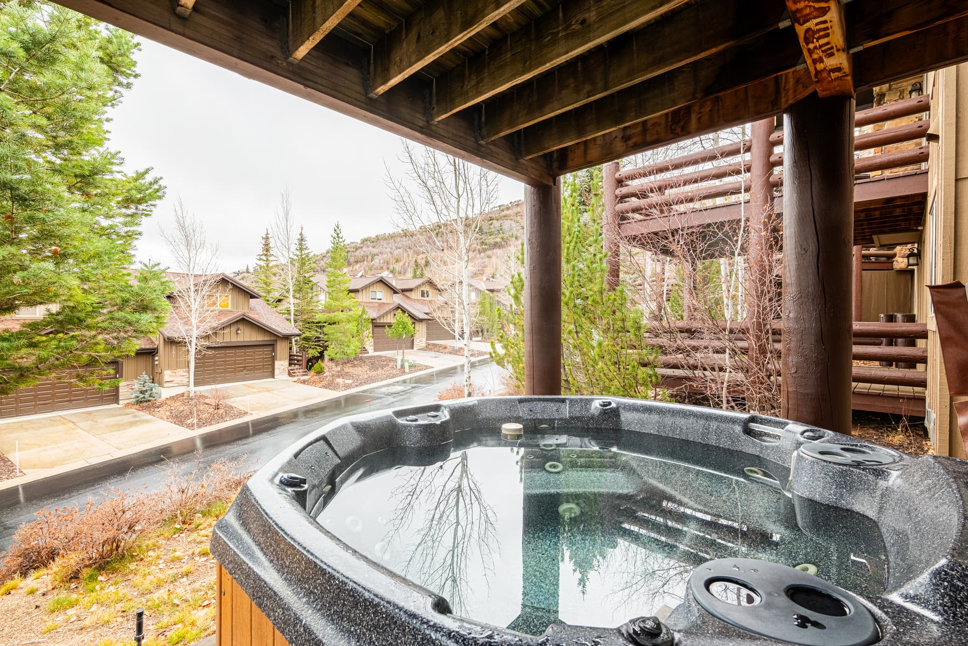 Bear Ridge Retreat - Image 2