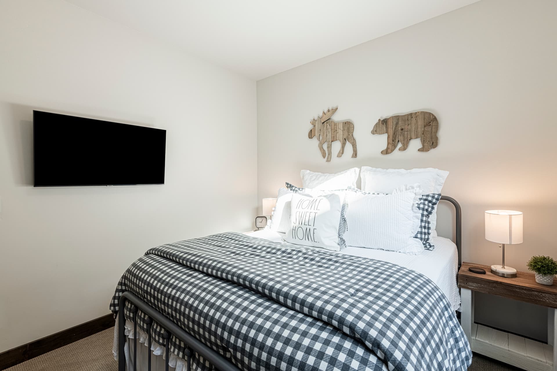 Black Rock Powder Ridge Retreat - Image 15