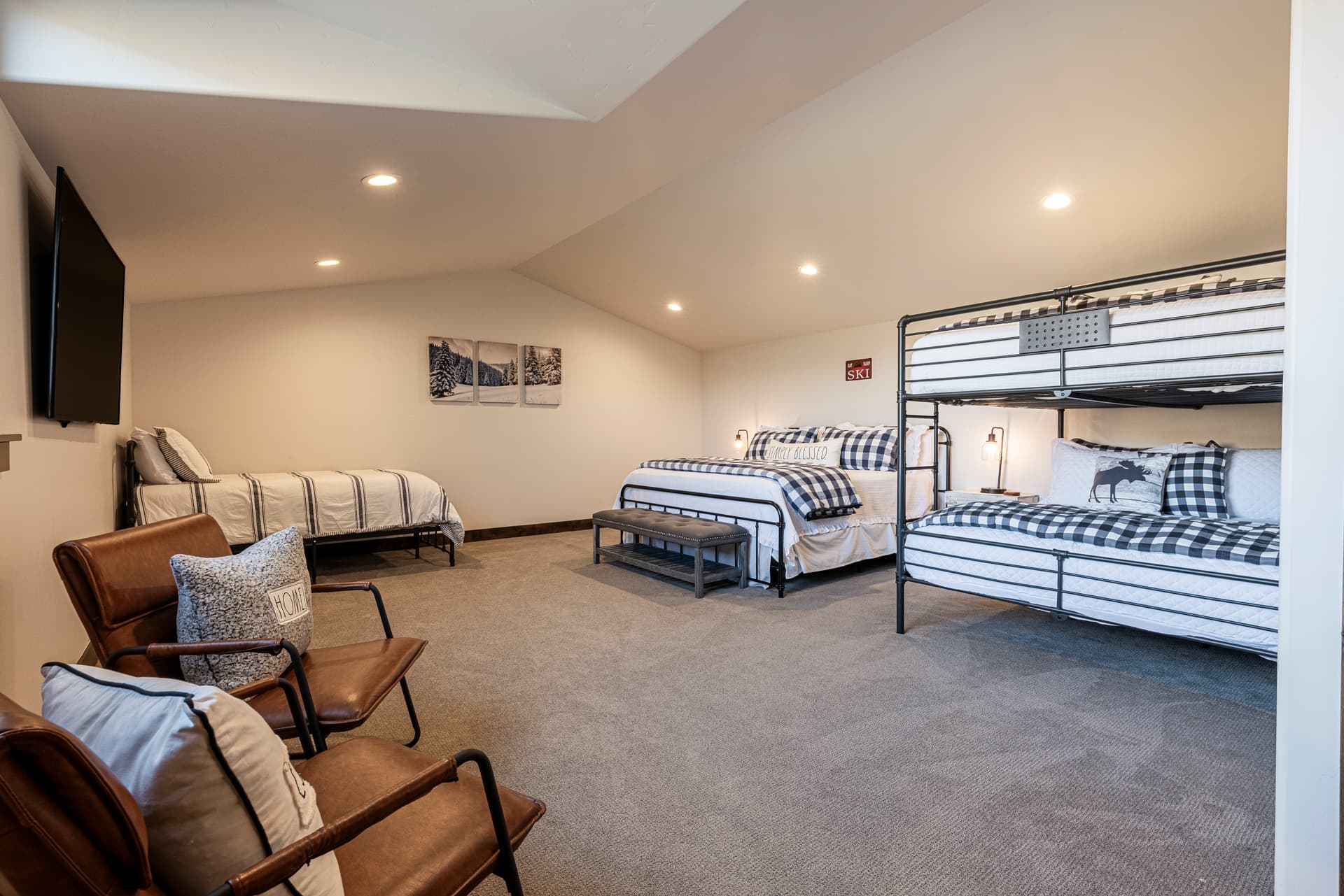 Black Rock Powder Ridge Retreat - Image 17