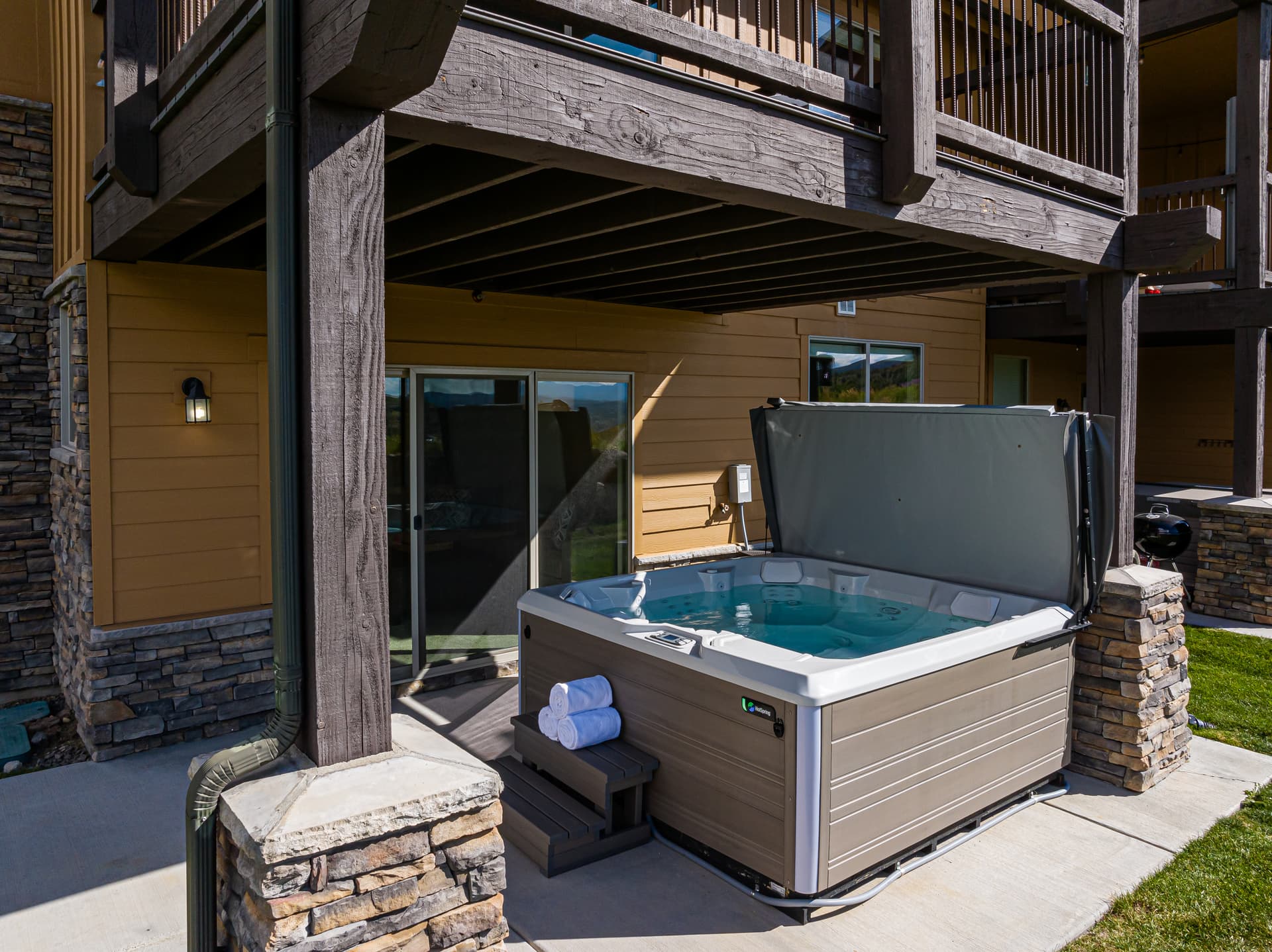 Black Rock Ridge #1129 - Image 2