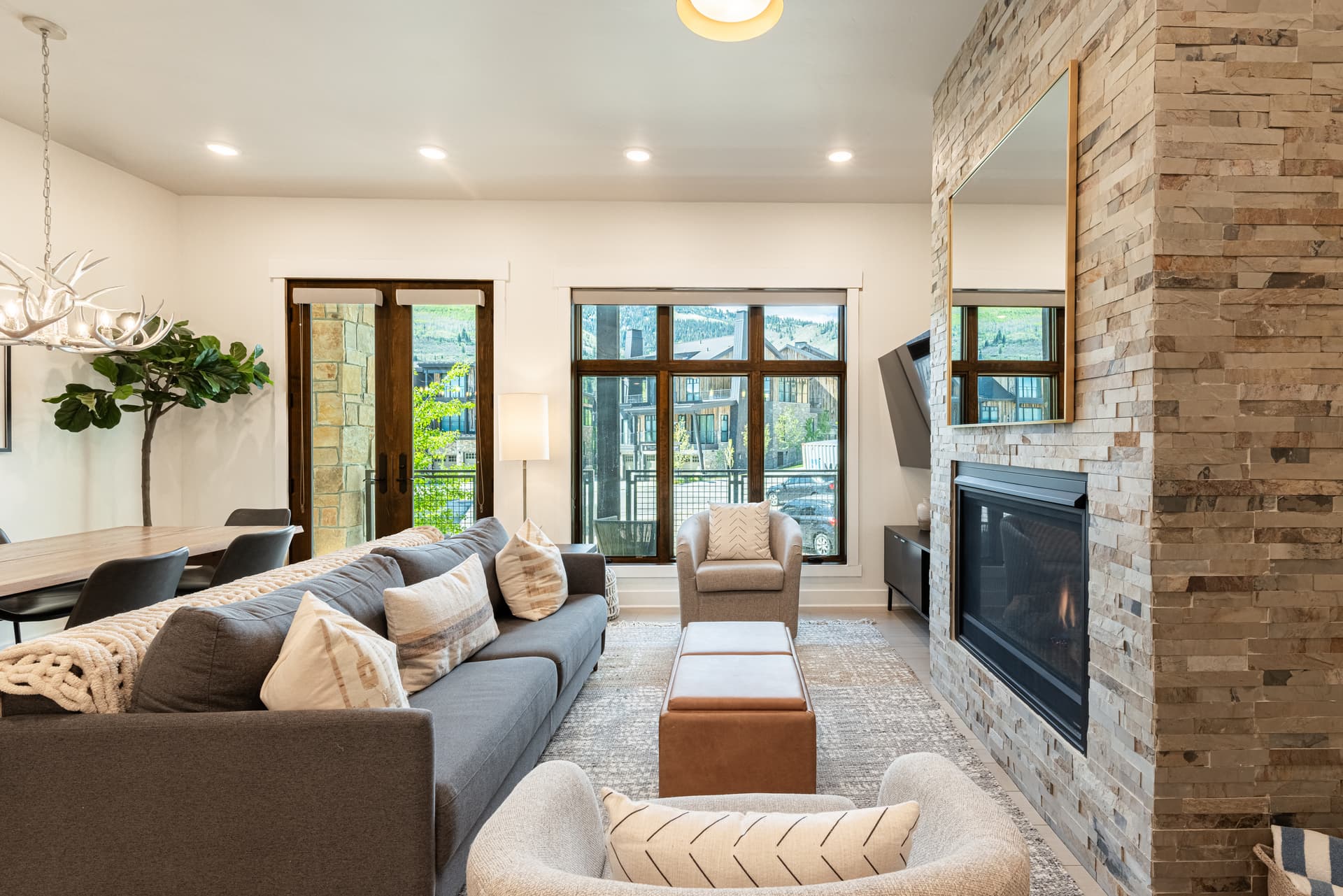 Blackstone Residence #206 - Image 1