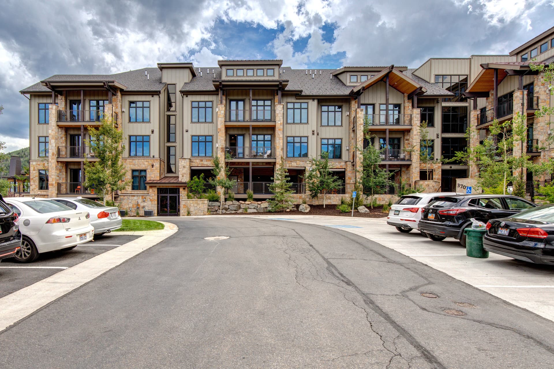 Blackstone Condo #209 - Image 25