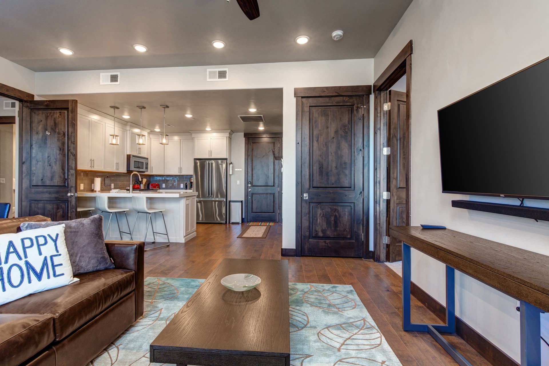 Blackstone Condo #2A - Image 3