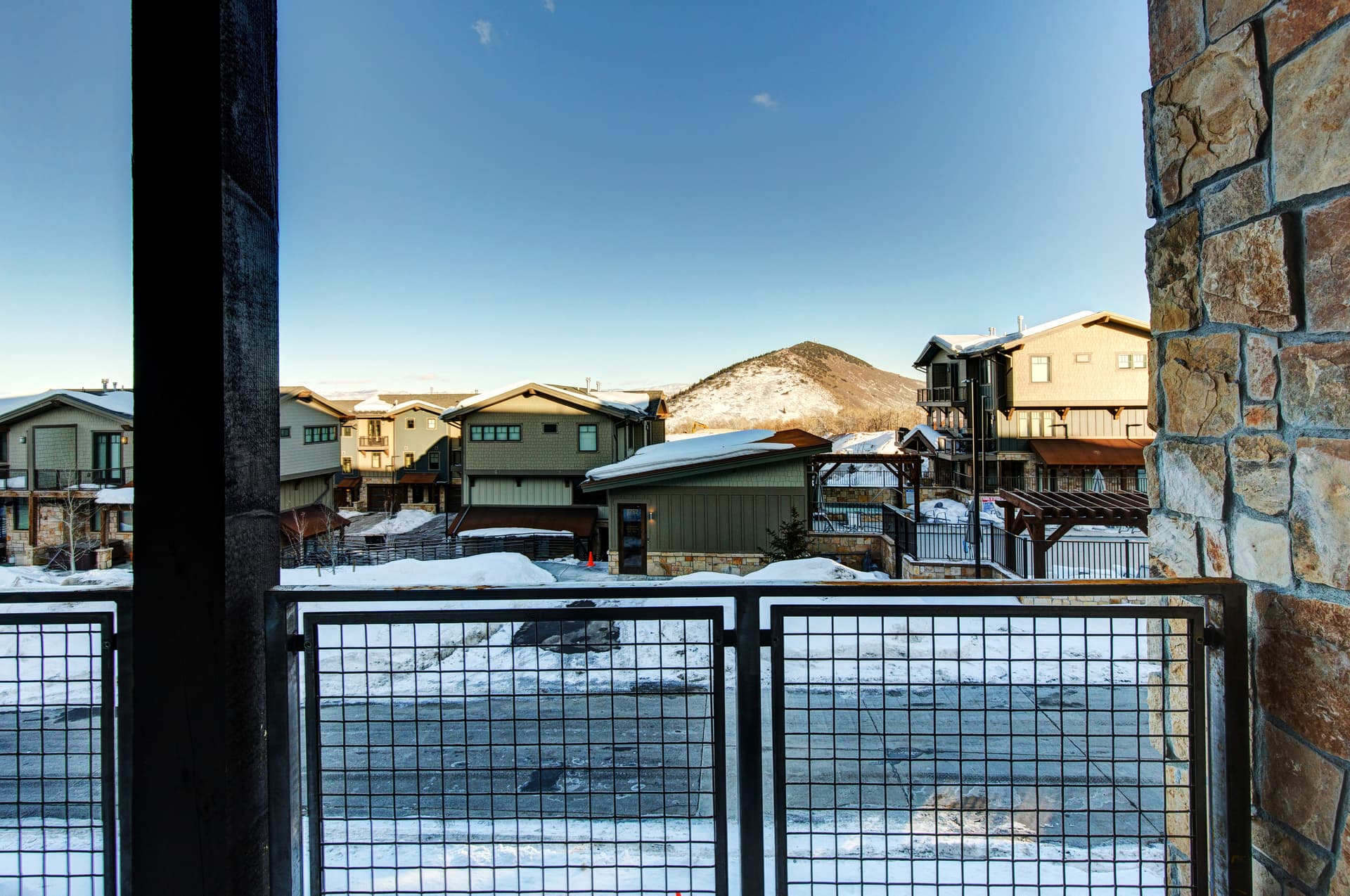 Blackstone Condo #2A - Image 19