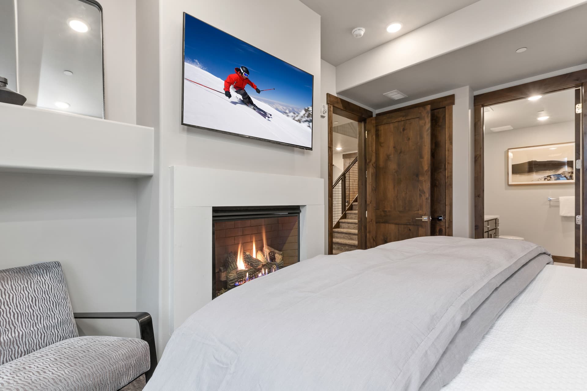 Blackstone Condo #301 - Image 19