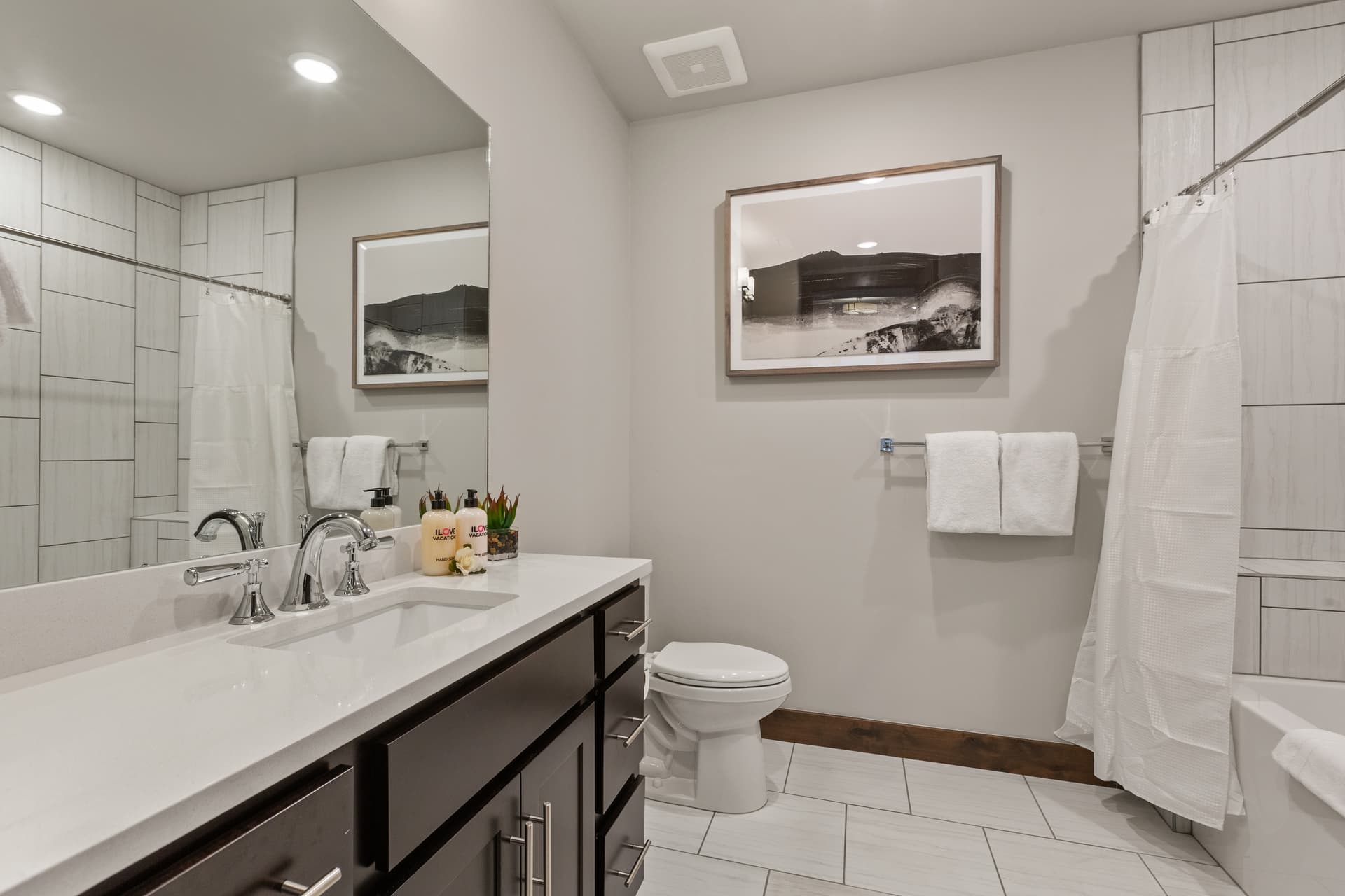 Blackstone Condo #301 - Image 28