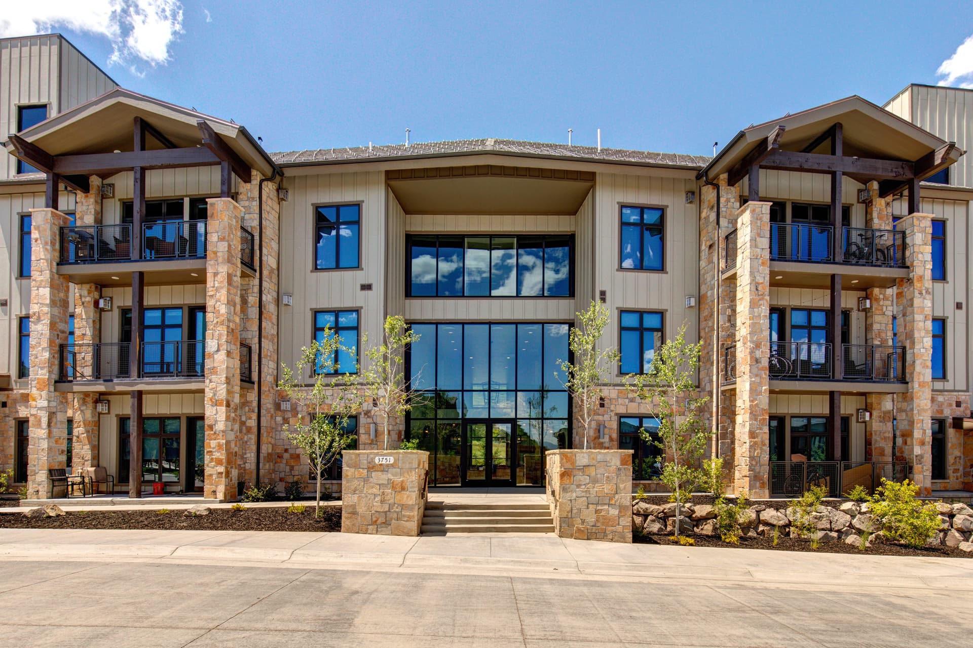 Blackstone Condo #301 - Image 40