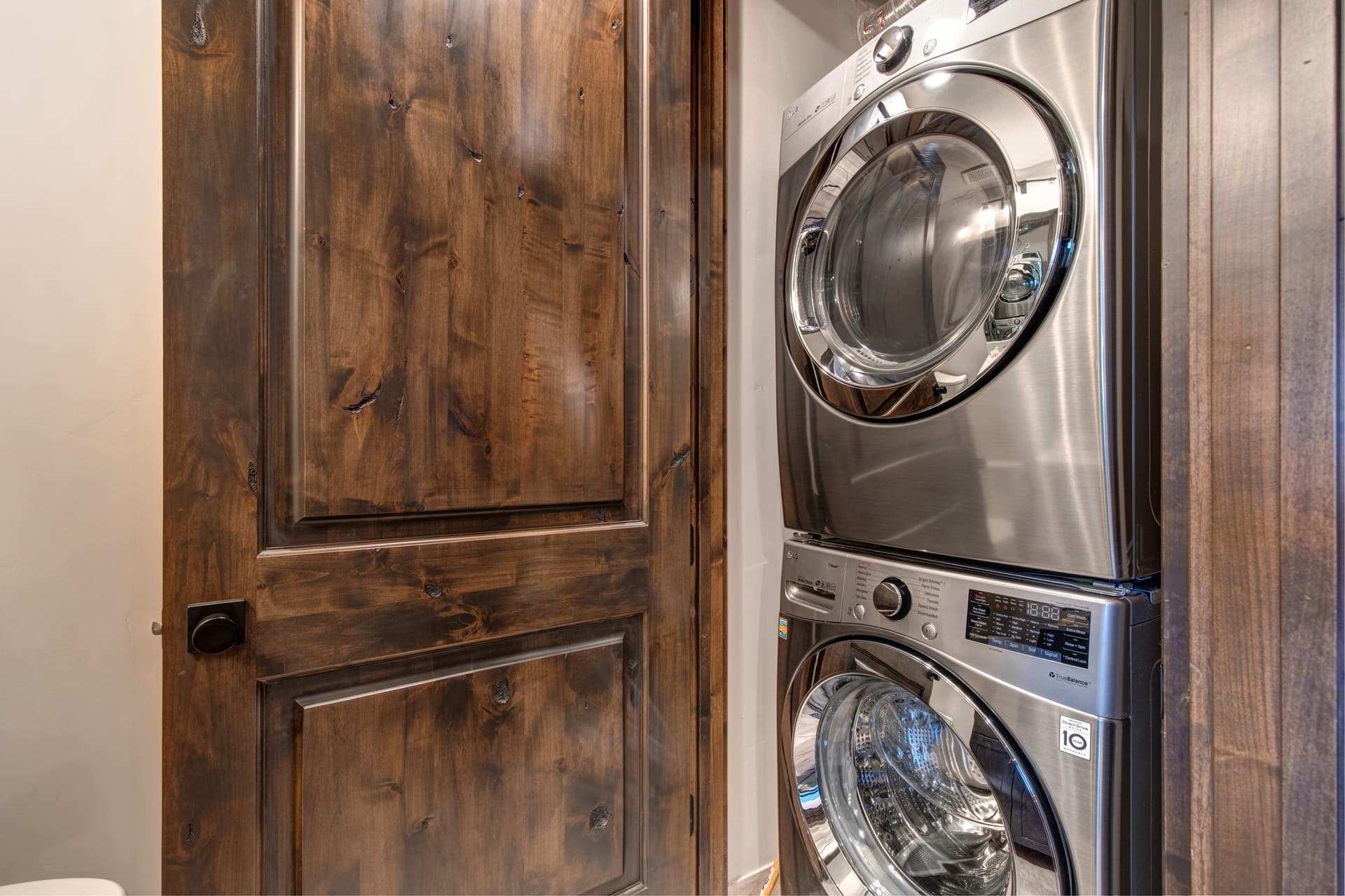 Blackstone Condo #3B - Image 18