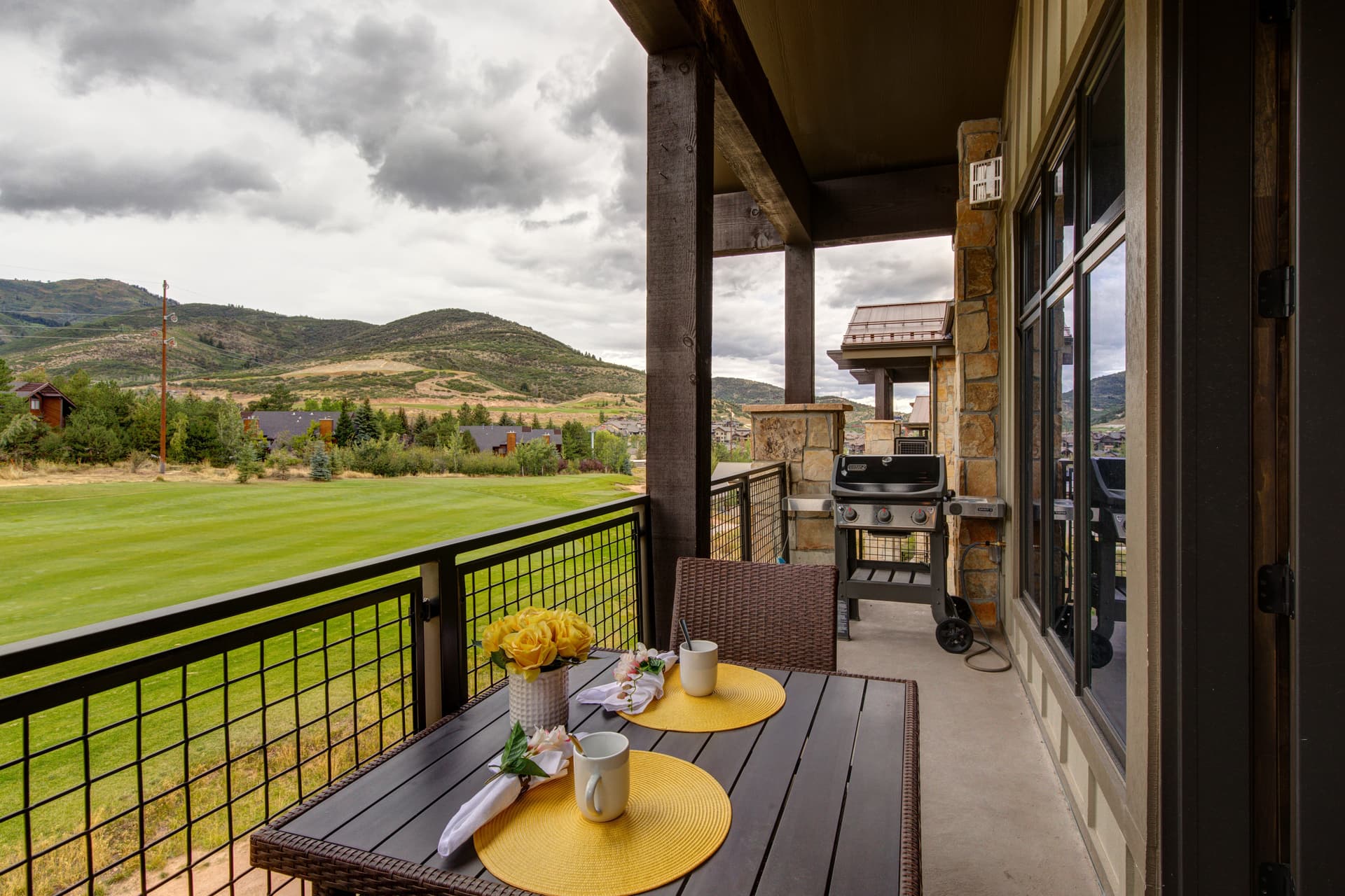 Blackstone Condo #3E - Image 2