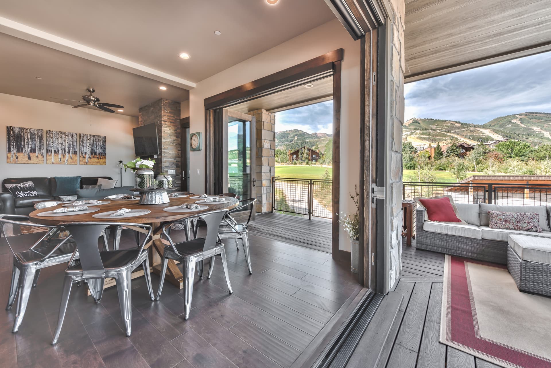 Blackstone Retreat - Image 13