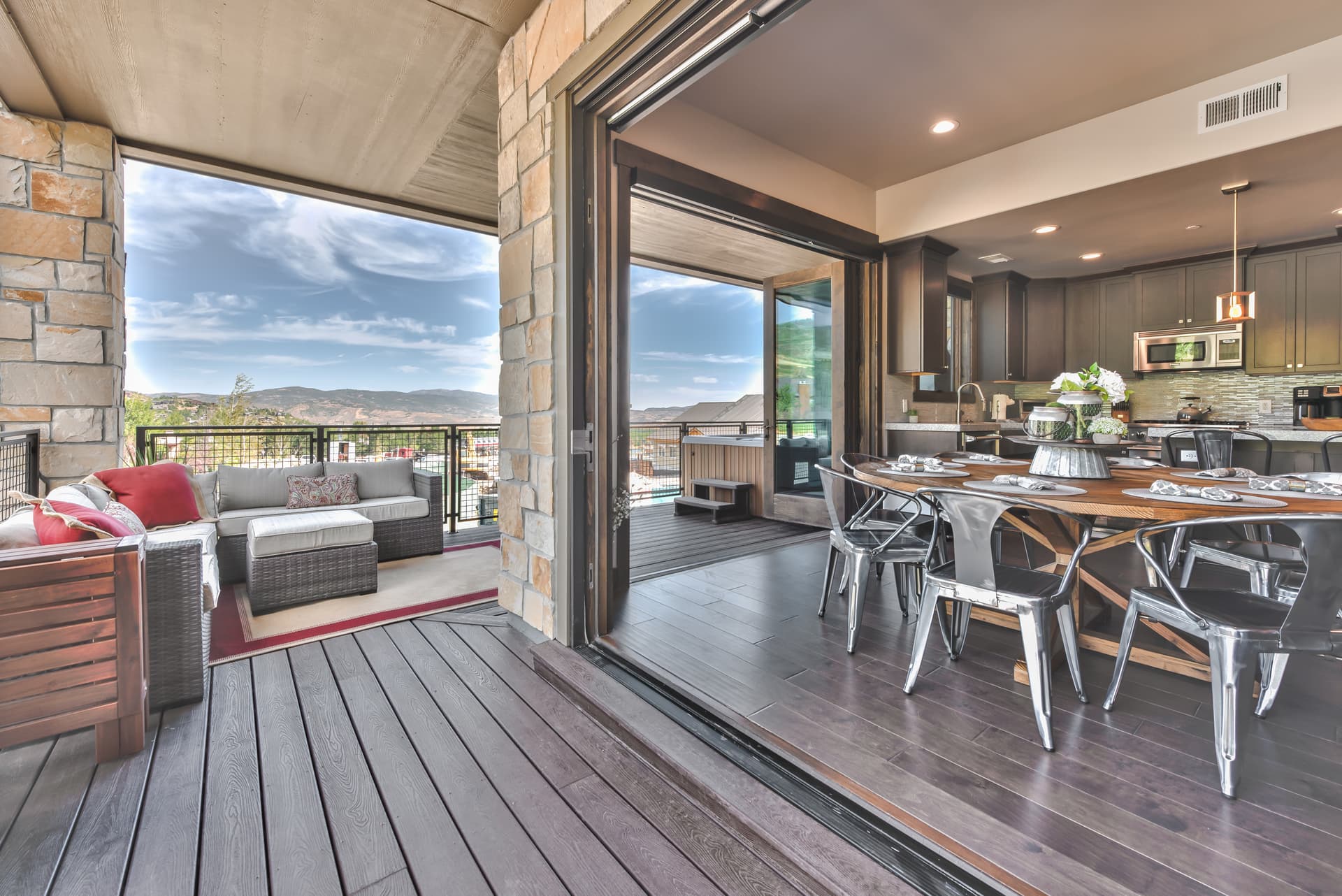 Blackstone Retreat - Image 14